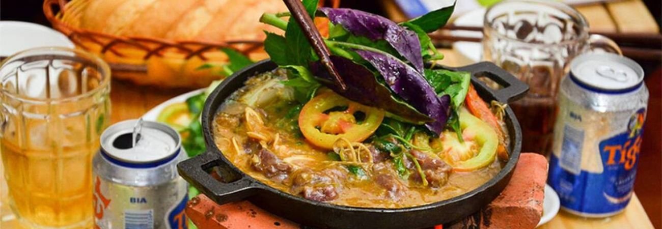 Bò Nhúng Me Cà Te Quán – Món Bò Sốt Me Bánh Mì Trứ Danh Buôn Ma Thuột