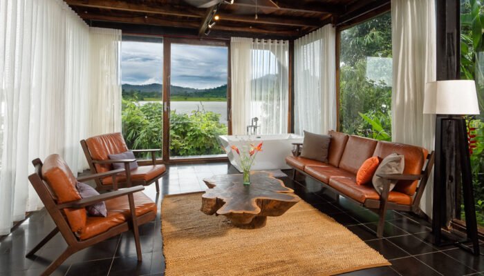 Lak Tented Camp – Khu Nghỉ Dưỡng Sinh Thái & Glamping Ven Hồ Lắk
